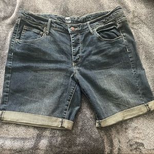 Mossimo Supply Co. premium denim Bermuda shorts mid rise size 14 target shorts